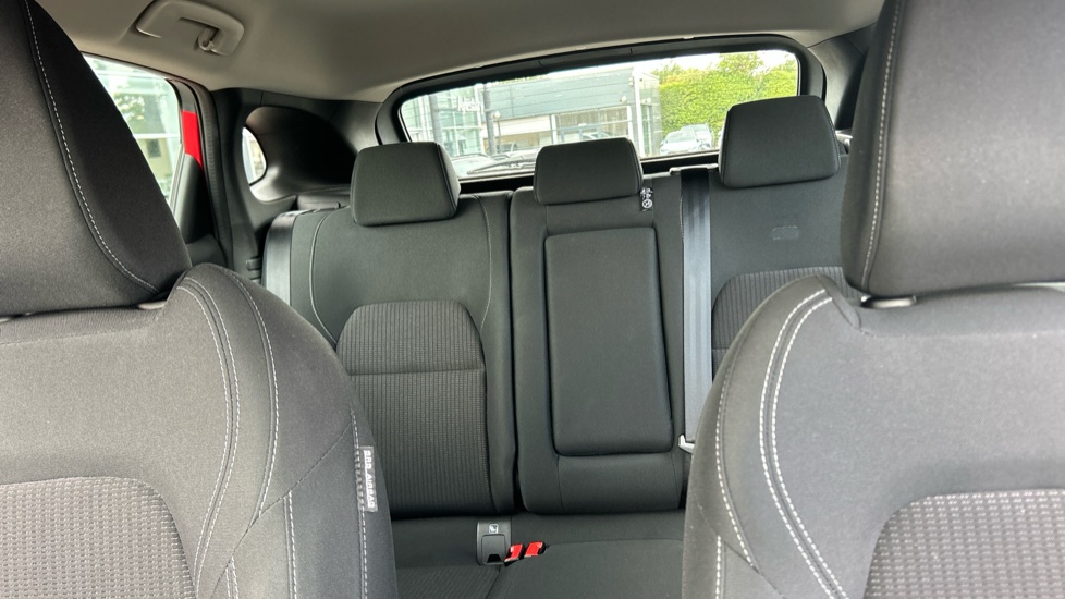 Nissan Qashqai 1.3 DiG-T MH 158 Acenta Premium 5dr Xtronic Petrol Hatchback - Image 15