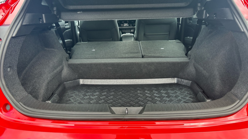Nissan Qashqai 1.3 DiG-T MH 158 Acenta Premium 5dr Xtronic Petrol Hatchback - Image 39