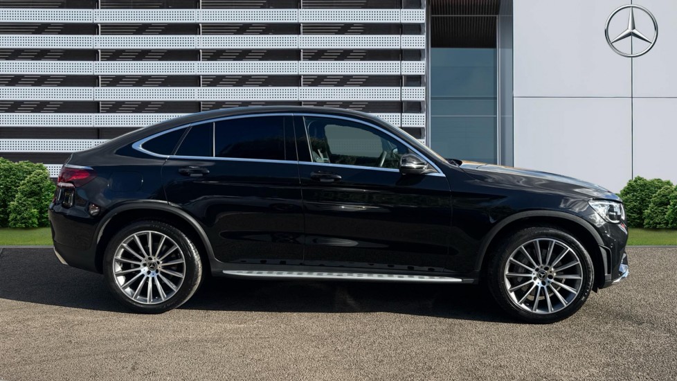 Mercedes-Benz GLC Coupe GLC 300d 4Matic AMG Line Premium 5dr 9G-Tronic Diesel Estate - Image 5