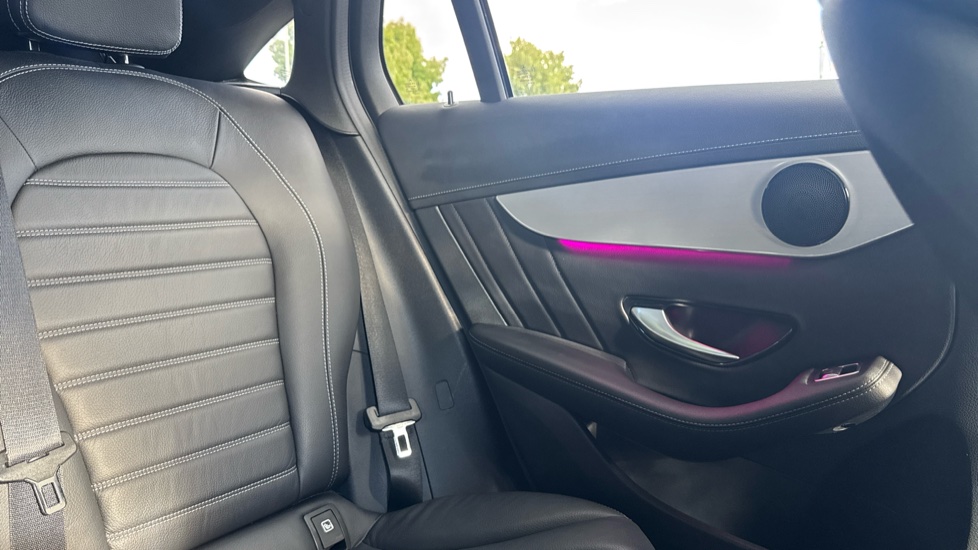 Mercedes-Benz GLC Coupe GLC 300d 4Matic AMG Line Premium 5dr 9G-Tronic Diesel Estate - Image 41