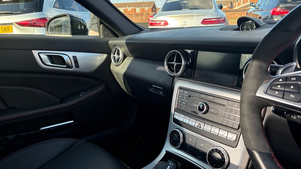 Mercedes-AMG SLC 43 2dr 9G-Tronic Petrol Roadster - Image 14