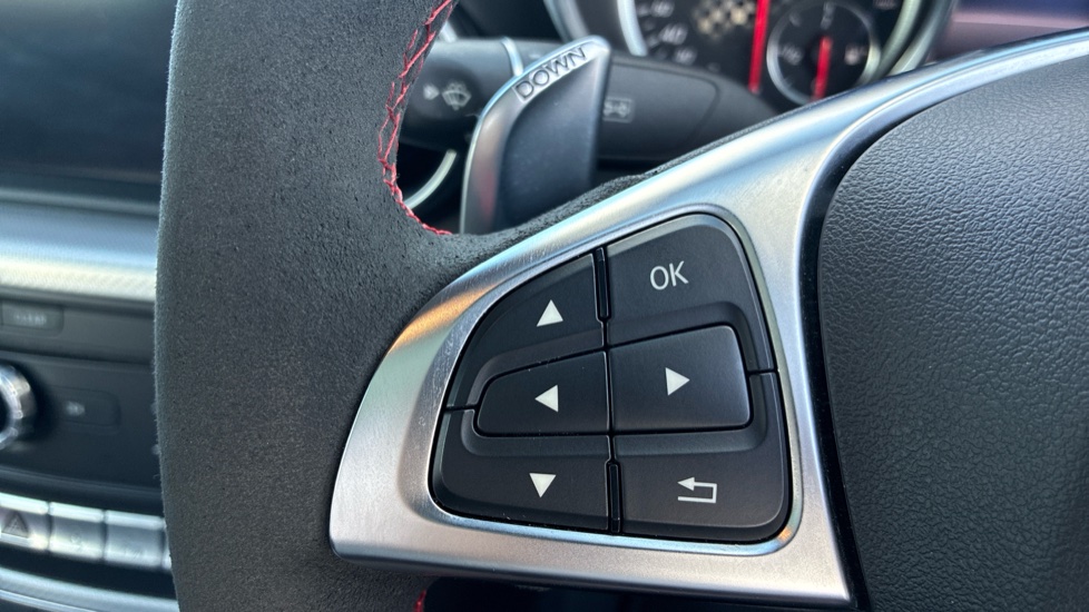 Mercedes-AMG SLC 43 2dr 9G-Tronic Petrol Roadster - Image 27
