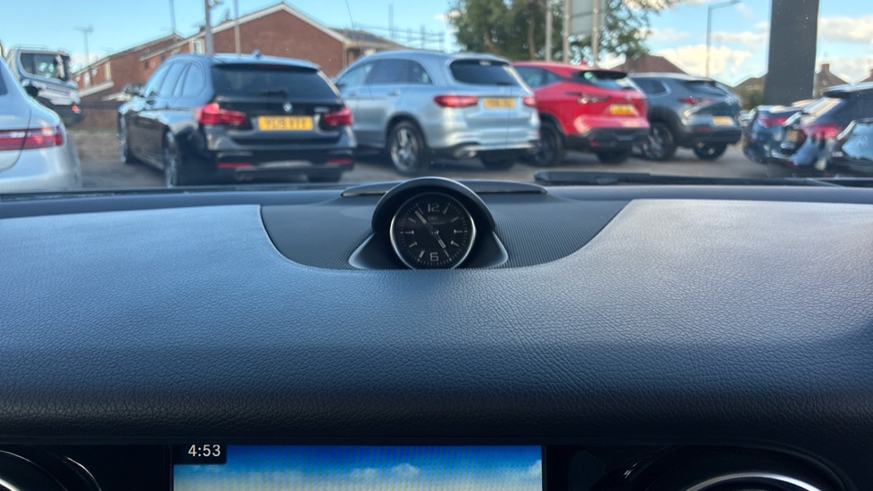 Mercedes-AMG SLC 43 2dr 9G-Tronic Petrol Roadster - Image 40