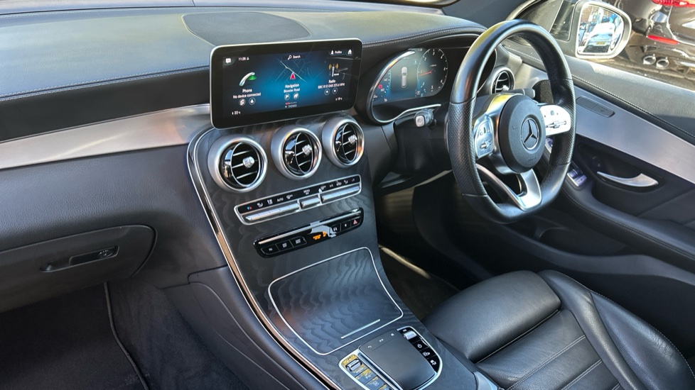 Mercedes-Benz GLC 220d 4Matic AMG Line Premium 5dr 9G-Tronic Diesel Estate - Image 9