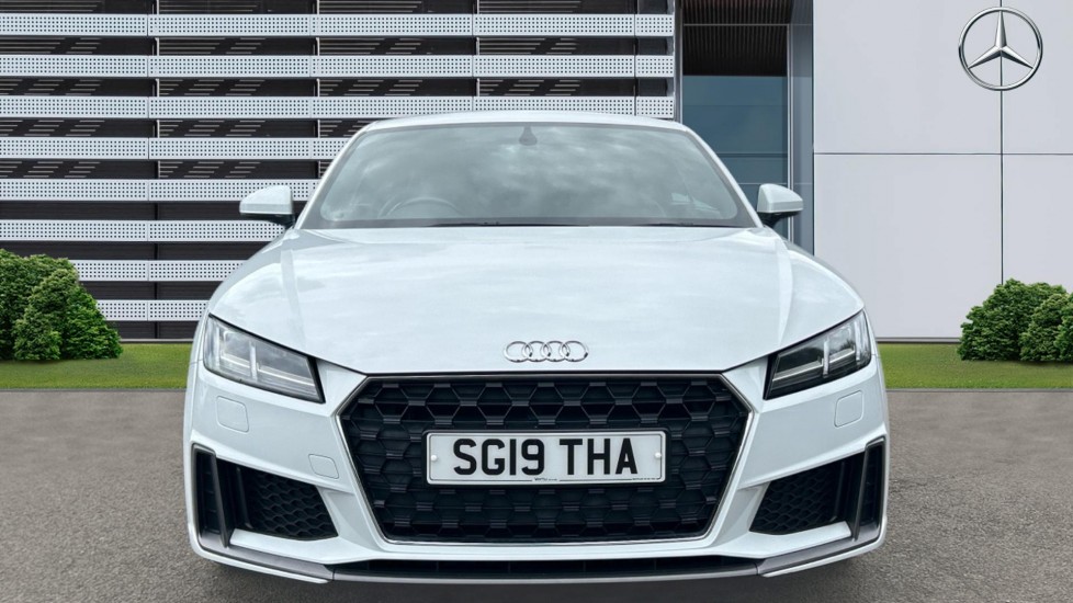 Audi TT 40 TFSI S Line 2dr S Tronic Petrol Coupe - Image 3