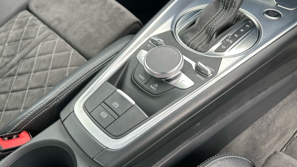 Audi TT 40 TFSI S Line 2dr S Tronic Petrol Coupe - Image 30