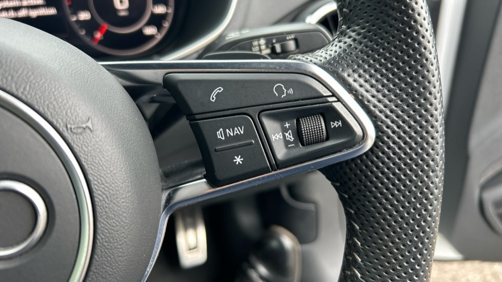 Audi TT 40 TFSI S Line 2dr S Tronic Petrol Coupe - Image 37