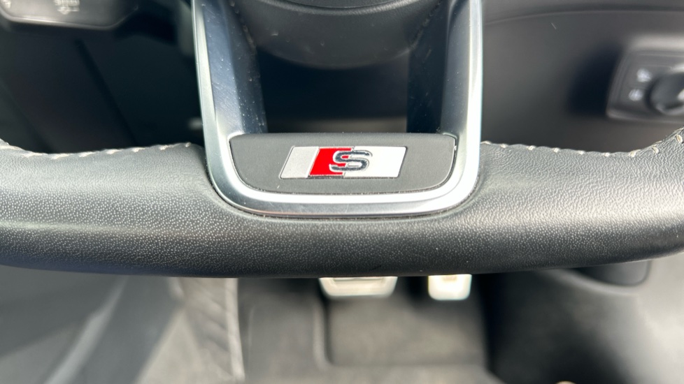 Audi TT 40 TFSI S Line 2dr S Tronic Petrol Coupe - Image 39