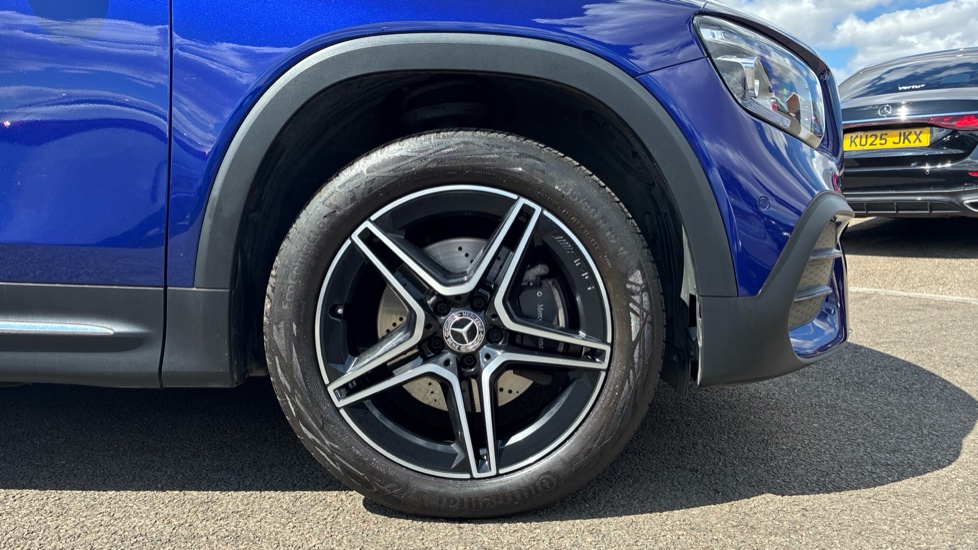 Mercedes-Benz GLB 200 AMG Line Executive 5dr 7G-Tronic Petrol Estate - Image 7