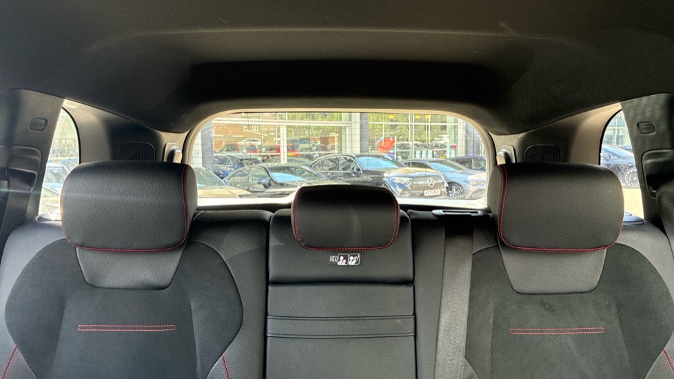 Mercedes-Benz GLB 200 AMG Line Executive 5dr 7G-Tronic Petrol Estate - Image 15