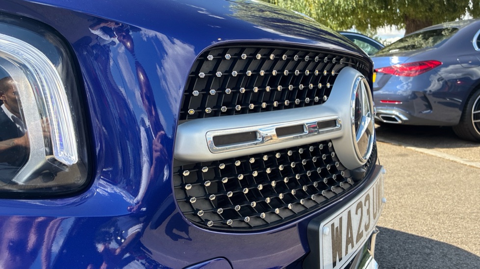 Mercedes-Benz GLB 200 AMG Line Executive 5dr 7G-Tronic Petrol Estate - Image 21