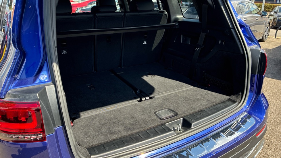 Mercedes-Benz GLB 200 AMG Line Executive 5dr 7G-Tronic Petrol Estate - Image 26