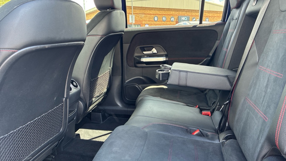 Mercedes-Benz GLB 200 AMG Line Executive 5dr 7G-Tronic Petrol Estate - Image 27