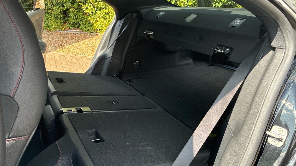 Mercedes-Benz CLA 180 AMG Line Executive 4dr Tip Auto Petrol Saloon - Image 36