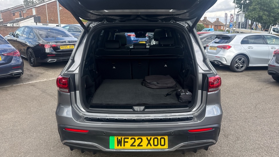 Mercedes-Benz Eqb 350 4M 215kW AMG Line Premium 66.5kWh 5dr Auto Electric Estate - Image 4