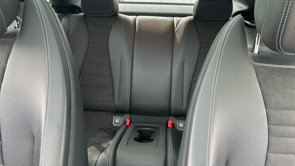 Mercedes-Benz E-Class E220d AMG Line Premium Plus 2dr 9G-Tronic Diesel Coupe - Image 15