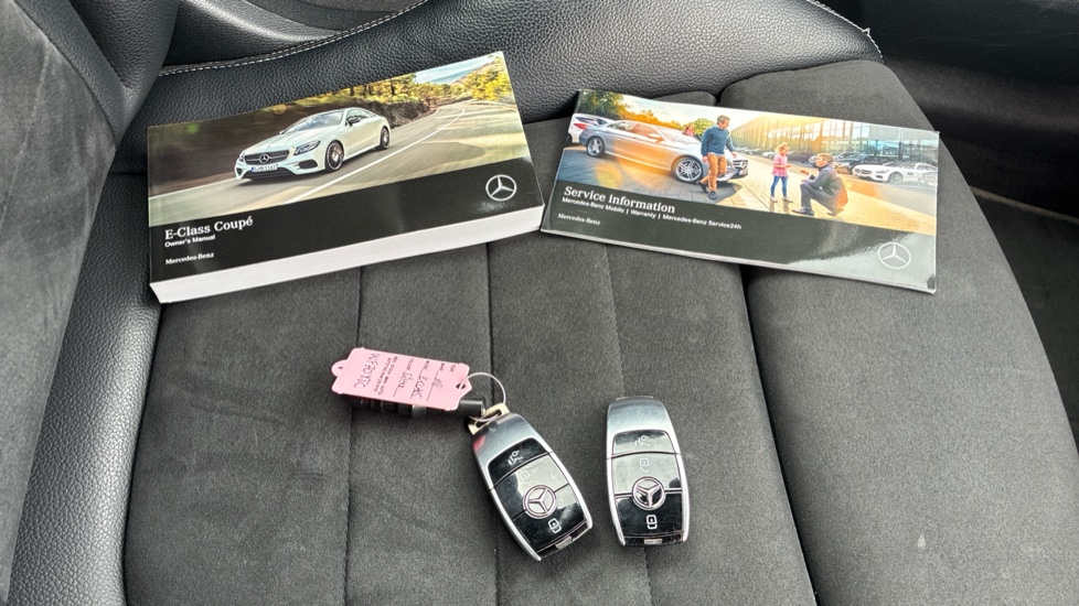 Mercedes-Benz E-Class E220d AMG Line Premium Plus 2dr 9G-Tronic Diesel Coupe - Image 19