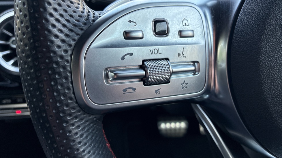 Mercedes-Benz CLA 200 AMG Line Premium 4dr Tip Auto Petrol Saloon - Image 21