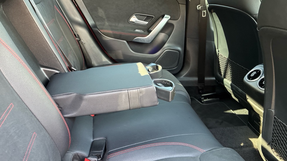 Mercedes-Benz CLA 200 AMG Line Premium 4dr Tip Auto Petrol Saloon - Image 37
