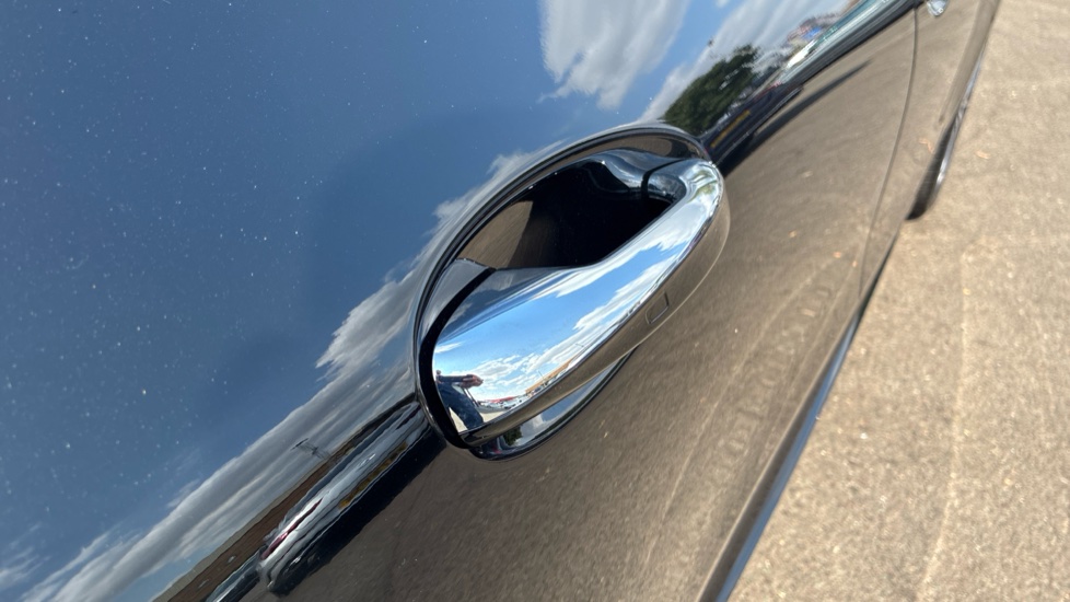 Mercedes-Benz CLA 180 AMG Line Premium 4dr Tip Auto Petrol Saloon - Image 24