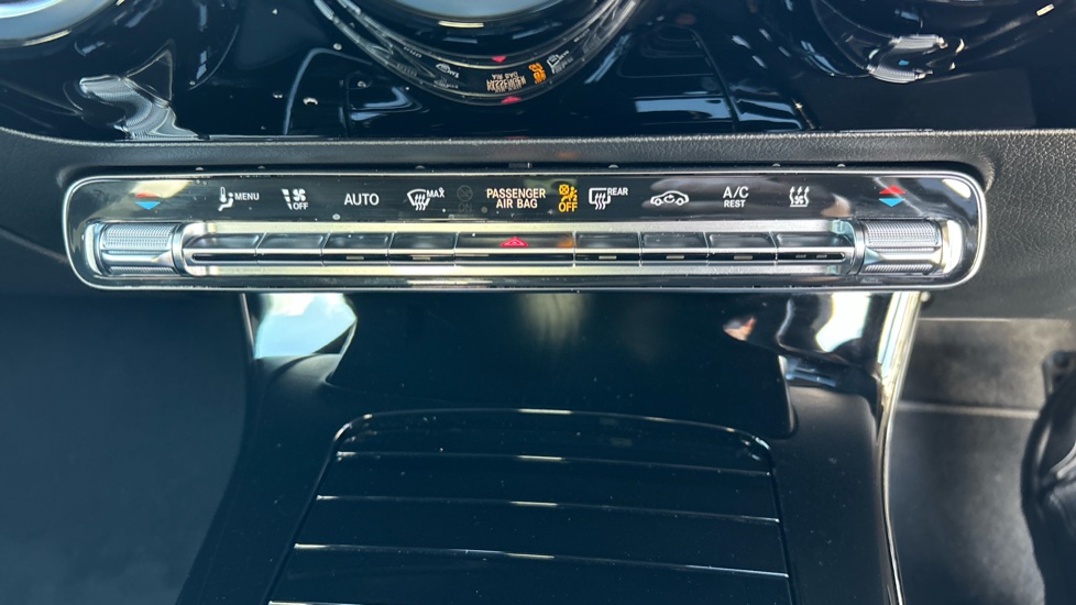 Mercedes-Benz A-Class A250e AMG Line Premium Plus 5dr Auto Hatchback - Image 27