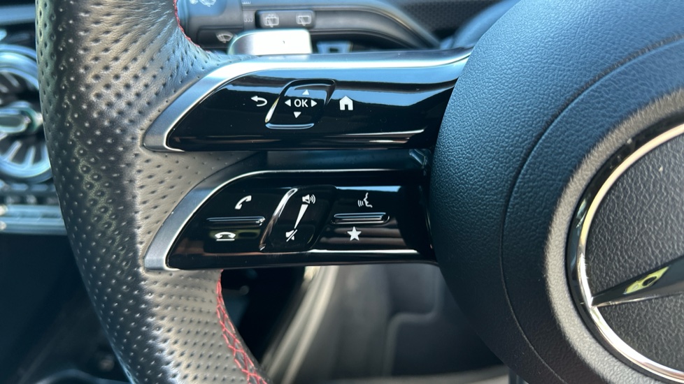 Mercedes-Benz A-Class A250e AMG Line Premium Plus 5dr Auto Hatchback - Image 34