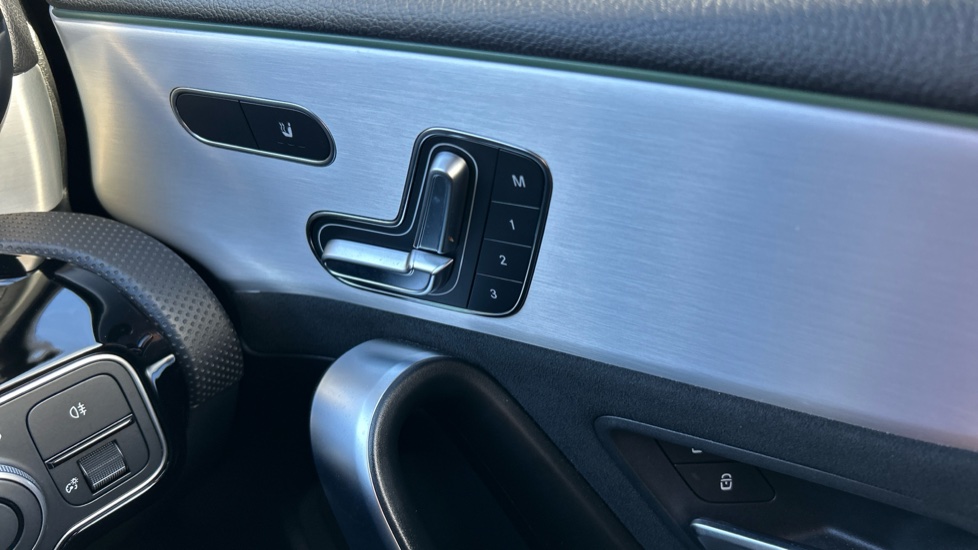 Mercedes-Benz A-Class A250e AMG Line Premium Plus 5dr Auto Hatchback - Image 37