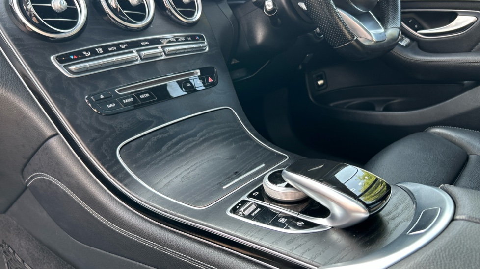 Mercedes-Benz GLC 250d 4Matic SE 5dr 9G-Tronic Diesel Estate - Image 13