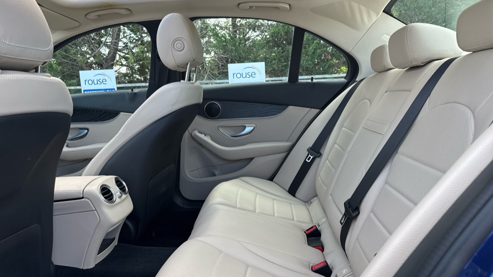 Mercedes-Benz C-Class C350e Sport Premium 4dr Auto Saloon - Image 16