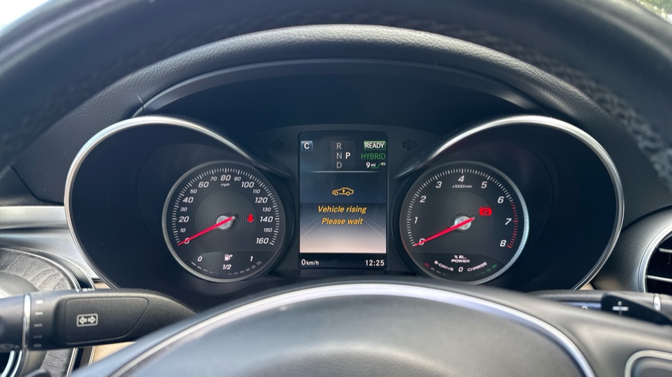 Mercedes-Benz C-Class C350e Sport Premium 4dr Auto Saloon - Image 33