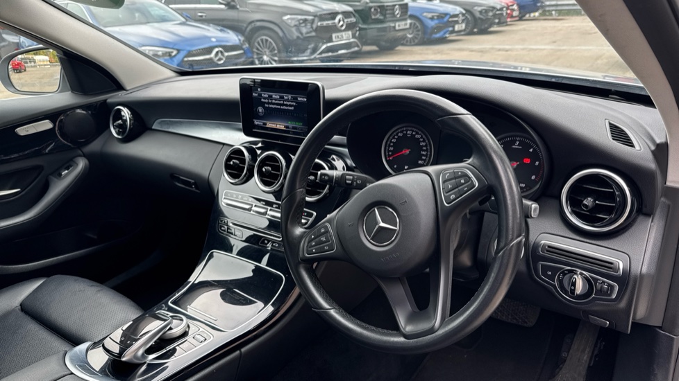 Mercedes-Benz C-Class C220d SE Executive 5dr Auto Diesel Estate - Image 11