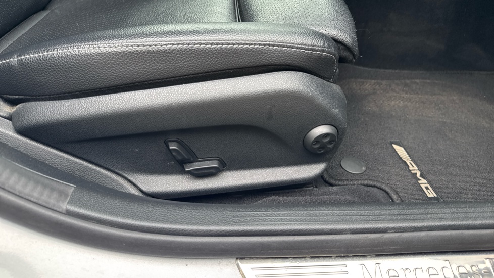 Mercedes-Benz C-Class C220d SE Executive 5dr Auto Diesel Estate - Image 24