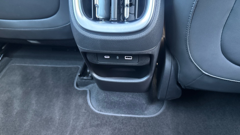 smart Hashtag 3 200kW Pro + 66kWh 5dr Auto Electric Estate - Image 32