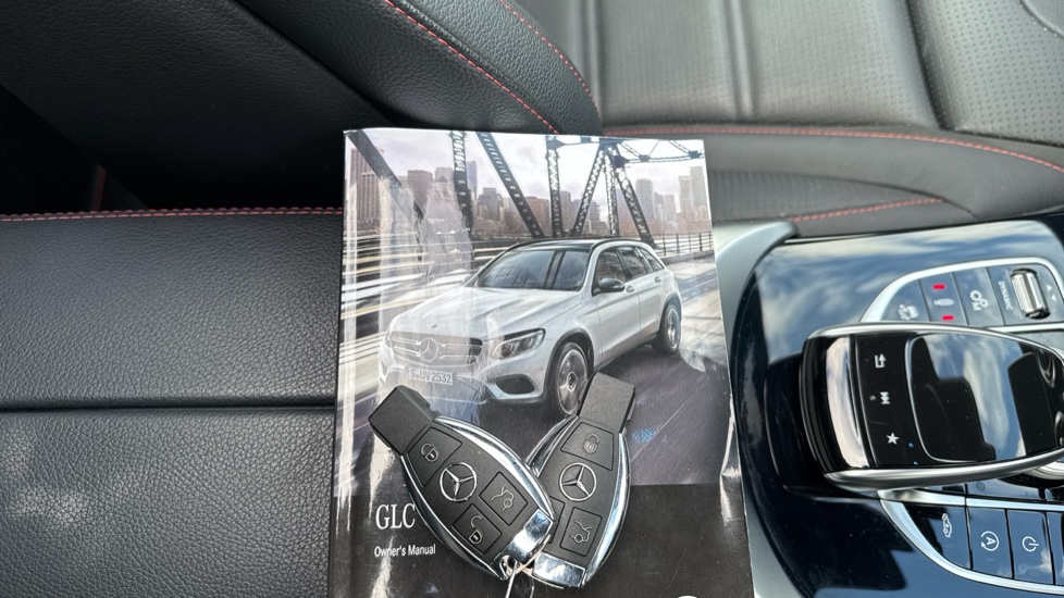 Mercedes-AMG GLC 43 4Matic Premium Plus 5dr 9G-Tronic Petrol Estate - Image 19
