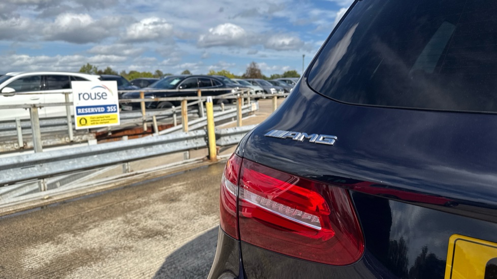 Mercedes-AMG GLC 43 4Matic Premium Plus 5dr 9G-Tronic Petrol Estate - Image 21