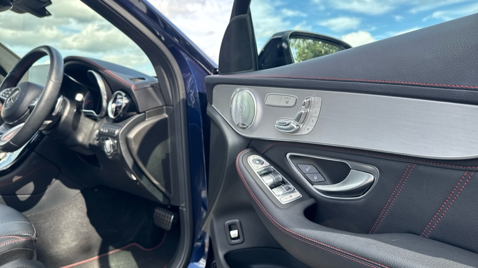 Mercedes-AMG GLC 43 4Matic Premium Plus 5dr 9G-Tronic Petrol Estate - Image 25