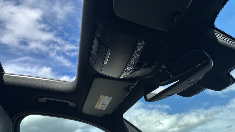 Mercedes-AMG GLC 43 4Matic Premium Plus 5dr 9G-Tronic Petrol Estate - Image 30