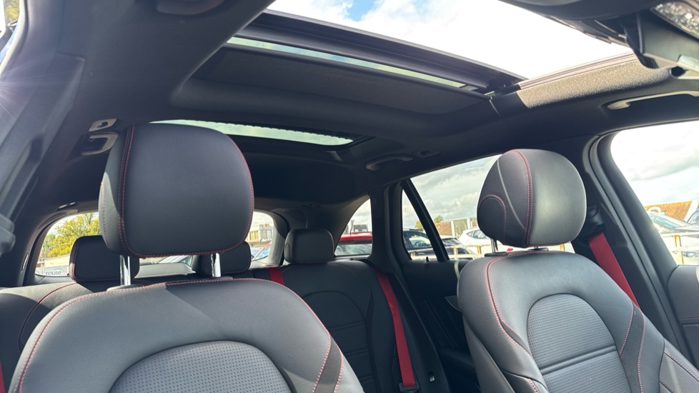 Mercedes-AMG GLC 43 4Matic Premium Plus 5dr 9G-Tronic Petrol Estate - Image 32