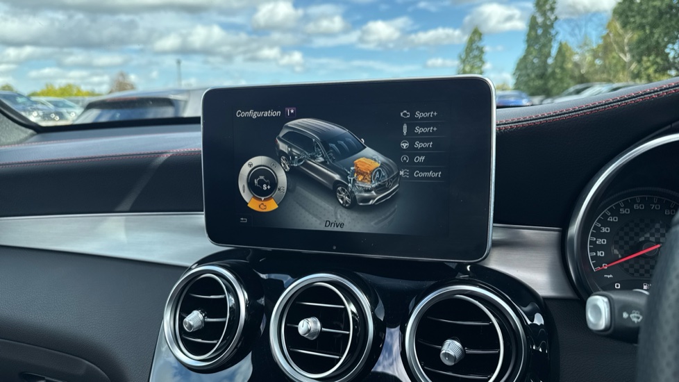 Mercedes-AMG GLC 43 4Matic Premium Plus 5dr 9G-Tronic Petrol Estate - Image 51