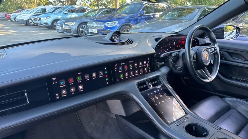 Porsche Taycan 420kW 4S 93kWh 4dr Auto Electric Saloon - Image 9