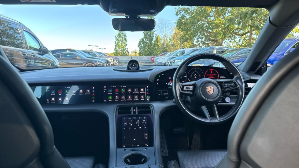 Porsche Taycan 420kW 4S 93kWh 4dr Auto Electric Saloon - Image 10