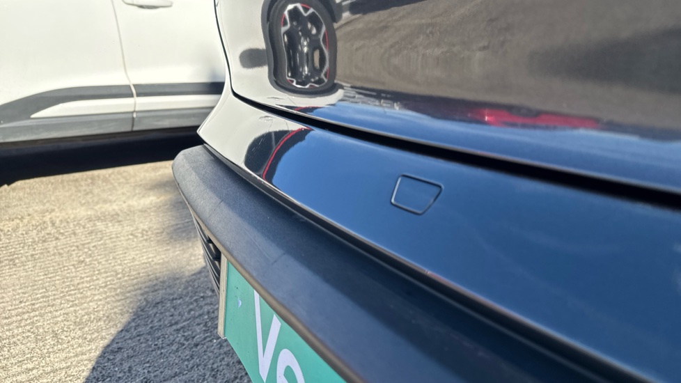Porsche Taycan 420kW 4S 93kWh 4dr Auto Electric Saloon - Image 22