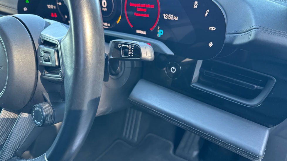 Porsche Taycan 420kW 4S 93kWh 4dr Auto Electric Saloon - Image 27
