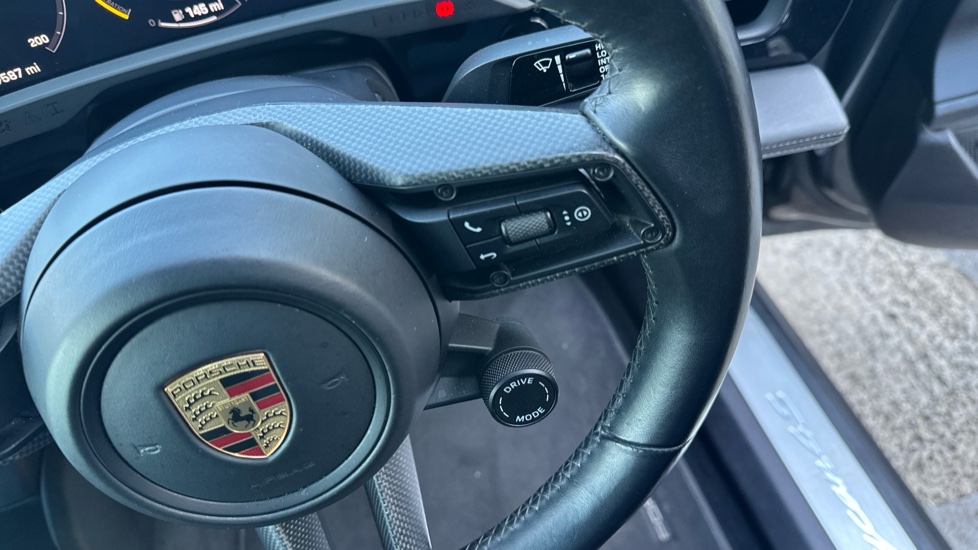 Porsche Taycan 420kW 4S 93kWh 4dr Auto Electric Saloon - Image 28