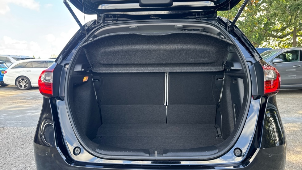 Honda Jazz 1.5 i-MMD Hybrid EX 5dr eCVT Hybrid Hatchback - Image 4