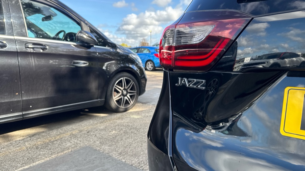 Honda Jazz 1.5 i-MMD Hybrid EX 5dr eCVT Hybrid Hatchback - Image 22
