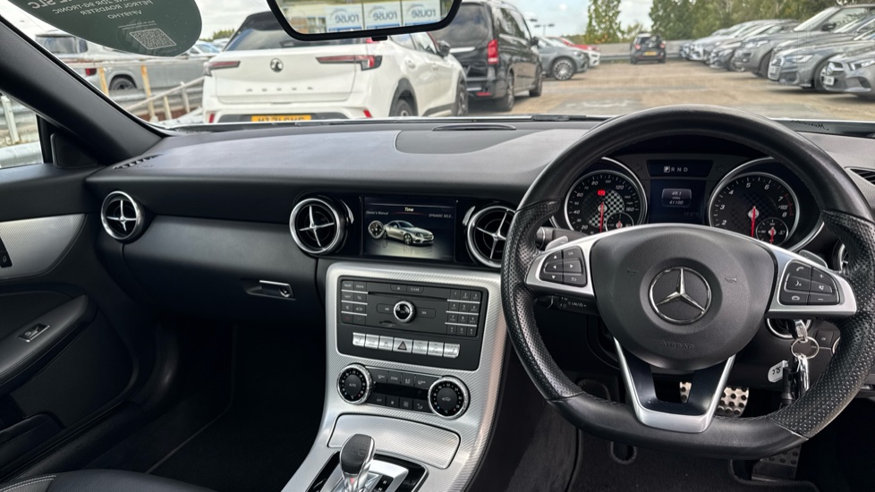 Mercedes-Benz SLC 300 AMG Line 2dr 9G-Tronic Petrol Roadster - Image 10