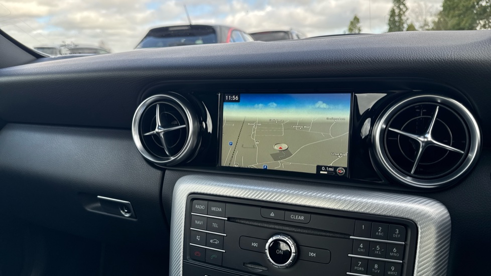 Mercedes-Benz SLC 300 AMG Line 2dr 9G-Tronic Petrol Roadster - Image 39