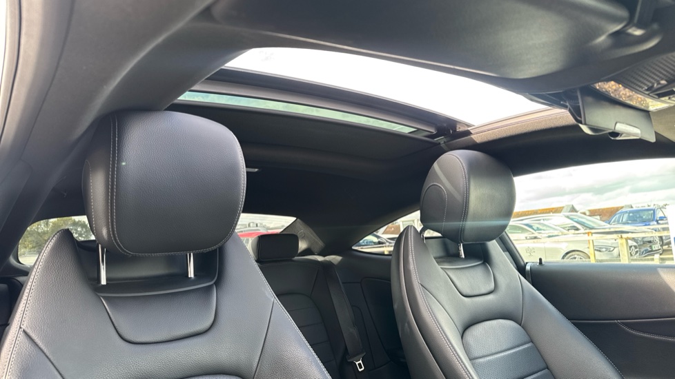 Mercedes-Benz C-Class C220d AMG Line Premium Plus 2dr Auto Diesel Coupe - Image 31