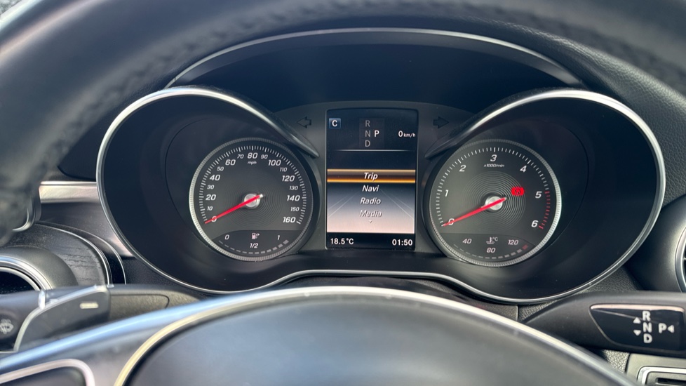 Mercedes-Benz C-Class C220d AMG Line Premium Plus 2dr Auto Diesel Coupe - Image 33